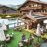 Hotel Les Loges Blanches Megeve