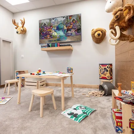 Les Loges Blanches 酒店 4*