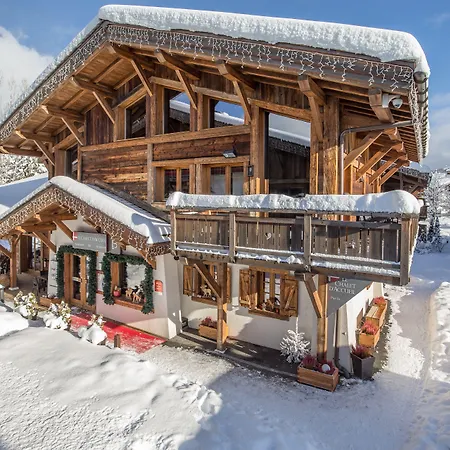 Les Loges Blanches Hotel